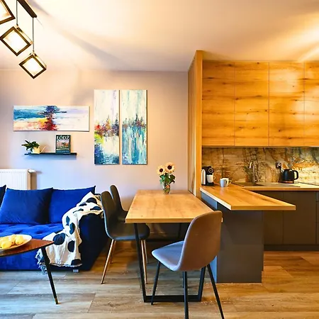 Wygodny Przy Uniwersytecie, Parking *