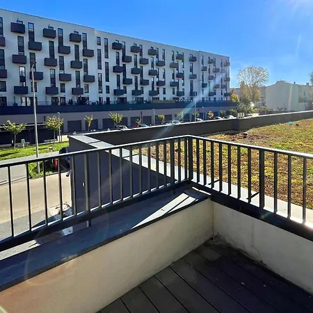 Apartament Wygodny Przy Uniwersytecie, Parking *