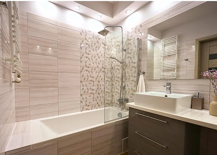 Wygodny Przy Uniwersytecie, Parking Apartmán Lodž